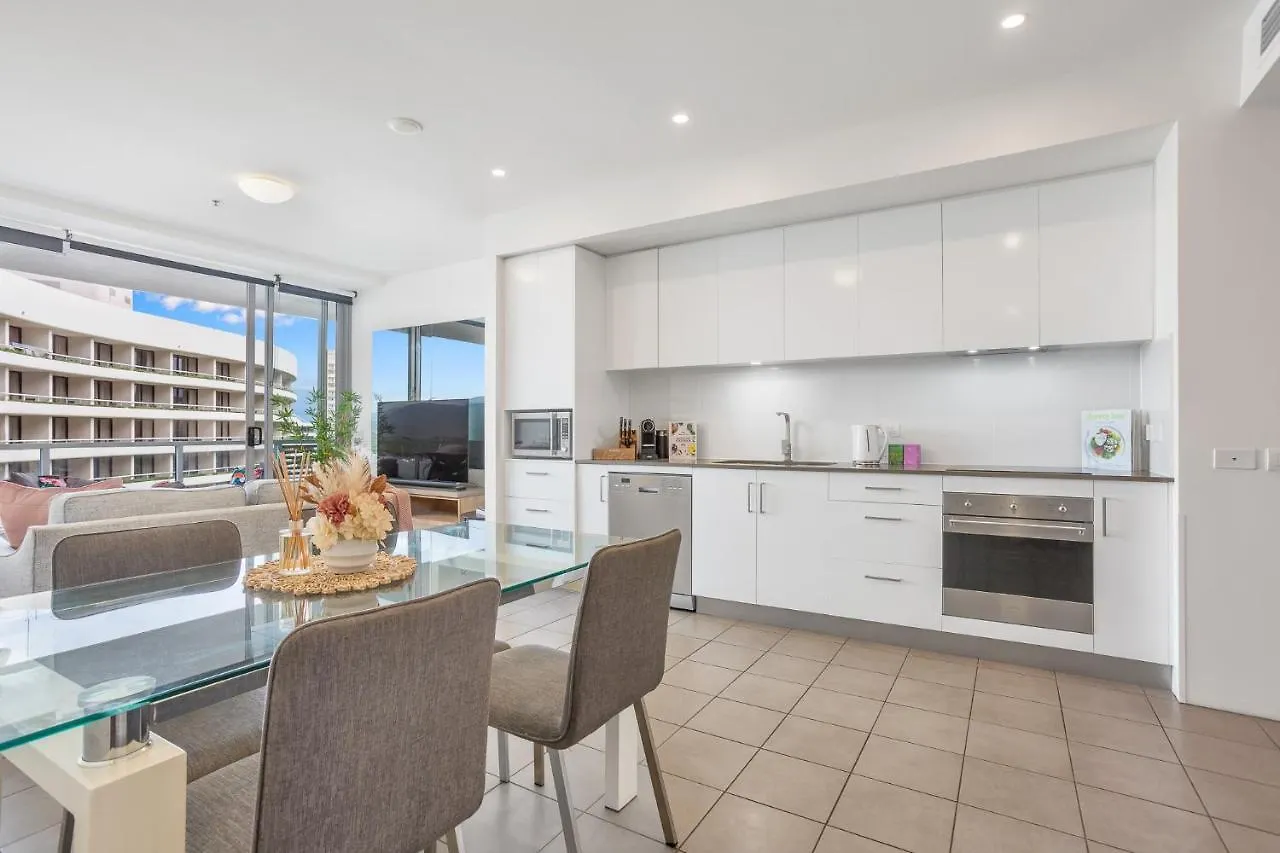 2Br Stylish Getaway @ Harbour Lights Cairns Διαμέρισμα