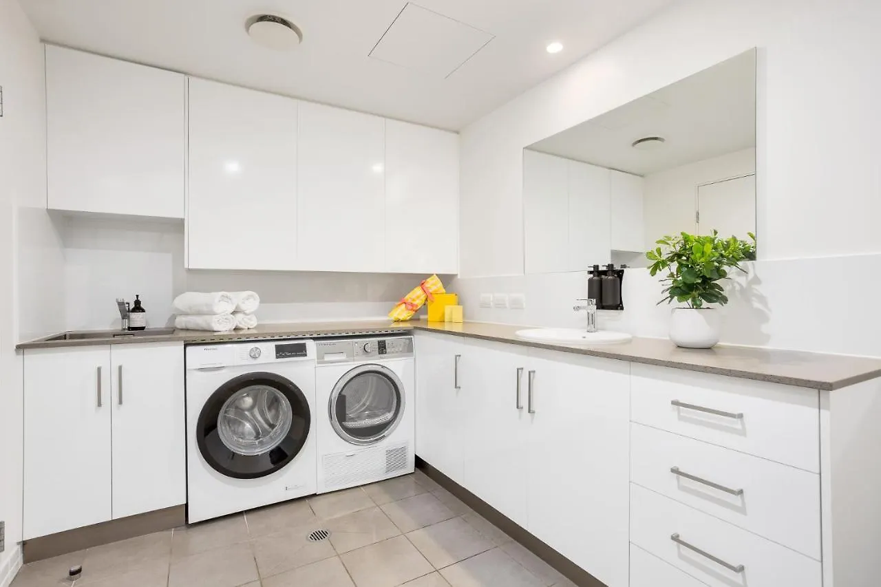 2Br Stylish Getaway @ Harbour Lights Cairns Διαμέρισμα Αυστραλία